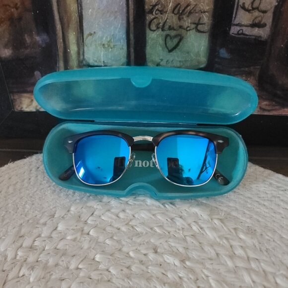 Panama Jack Blue Lens Sunglasses - Picture 3 of 11
